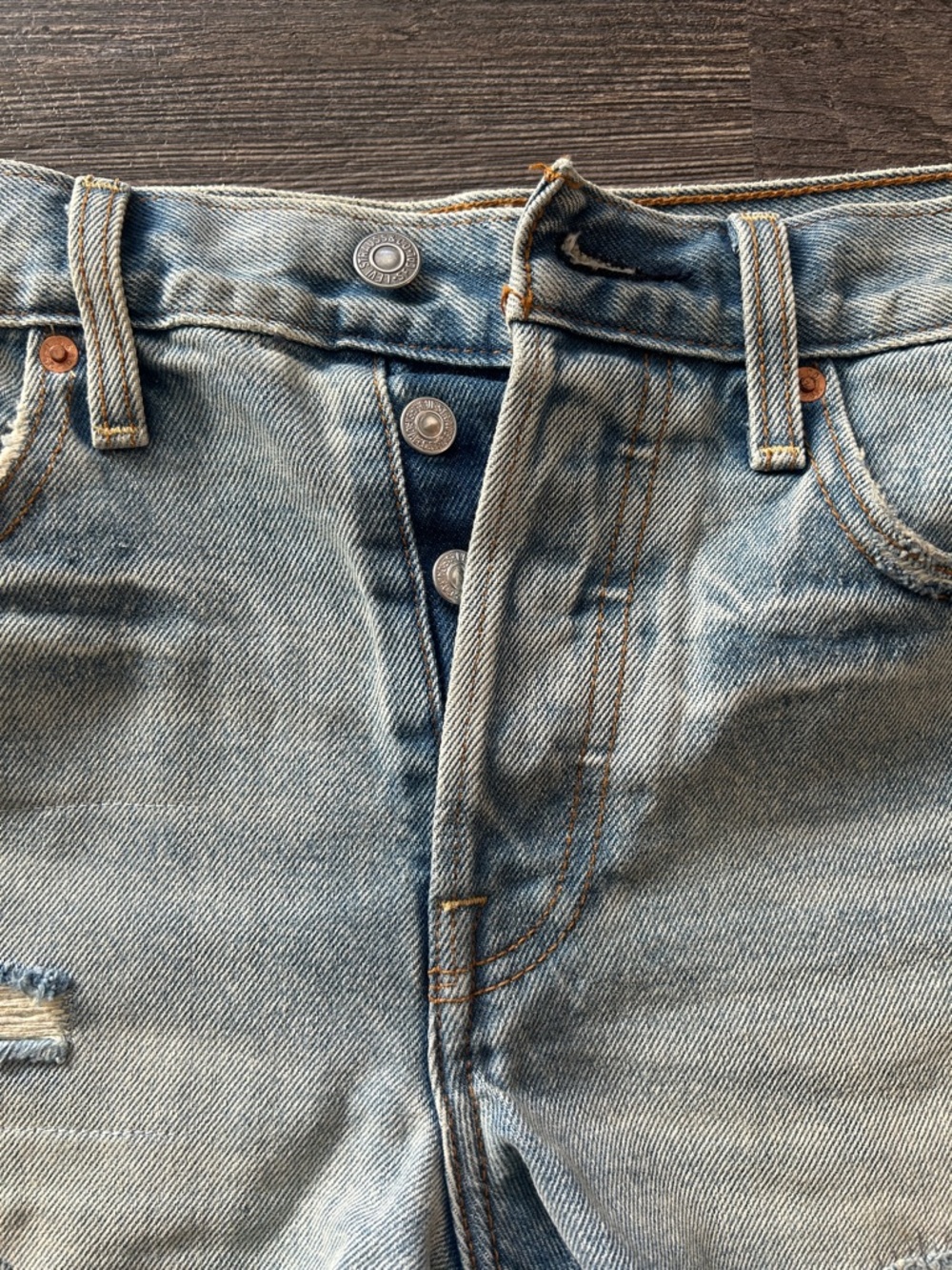 Levi's Light Blue Frayed Denim Shorts - Picture 3 of 4
